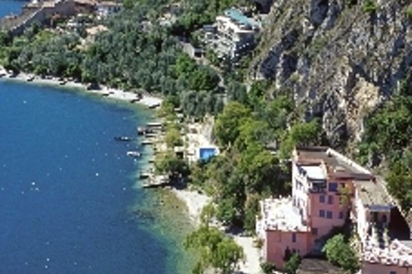 Villa Romantica (Limone sul Garda)